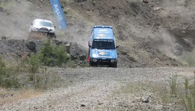 Ankara 1. Mahalli Off-Road Yarışları Düzenlendi Ankara 1. Mahalli Off-Road Yarışları Düzenlendi