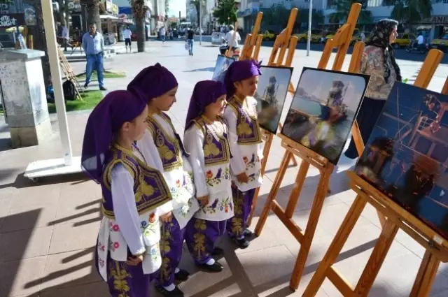 Ekmeğini Denizden Kazananların Hikayesi Sergiledi Ekmeğini Denizden Kazananların Hikayesi Sergiledi