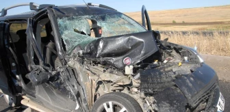 Siverek'te Trafik Kazası: 4 Yaralı