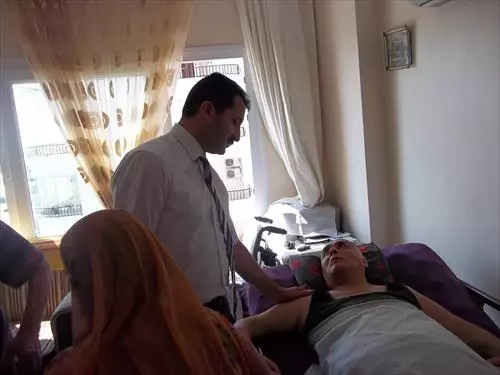 Mersin İl Sağlık Müdürü Evde Sağlık Hizmetleri Kapsamında Ziyaretlerde