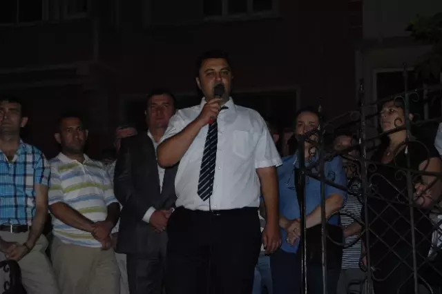 Ulaş Yurdakul, CHP Belediye Başkan Aday Adaylığını Açıkladı Ulaş Yurdakul, CHP Belediye Başkan Aday Adaylığını Açıkladı