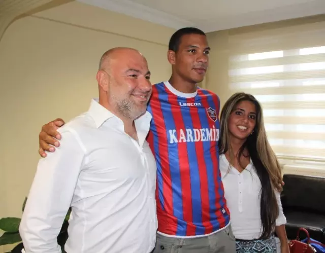 Waterman Karabükspor'a İmza Attı