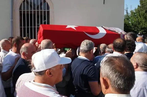 Çanakkale'nin İlk Kadın Milletvekili Hayatını Kaybetti (2) Çanakkale'nin İlk Kadın Milletvekili Hayatını Kaybetti (2)