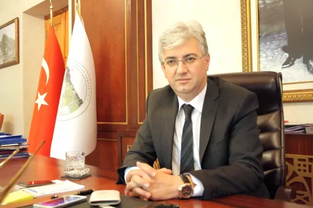 'Basın, Demokrasilerin Vazgeçilmez Unsurlarından Biridir' 'Basın, Demokrasilerin Vazgeçilmez Unsurlarından Biridir'