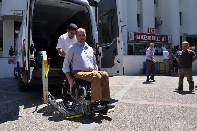 Balıkesir Belediyesi'nden Engellilere Engelsiz Taksi Hizmeti