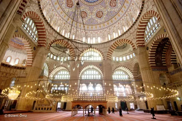 Bugün Kadir Gecesi Kadir Gecesi Çekilmesi Gereken Tesbihler