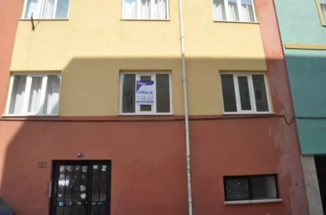 Üniversite Öğrencileri Ev ve Apart Bulma Derdine Düştü Haberler