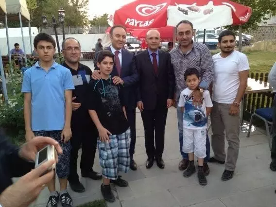 Maliye Bakanı Şimşek, Erzurum'dan Övgüyle Bahsetti Maliye Bakanı Şimşek, Erzurum'dan Övgüyle Bahsetti