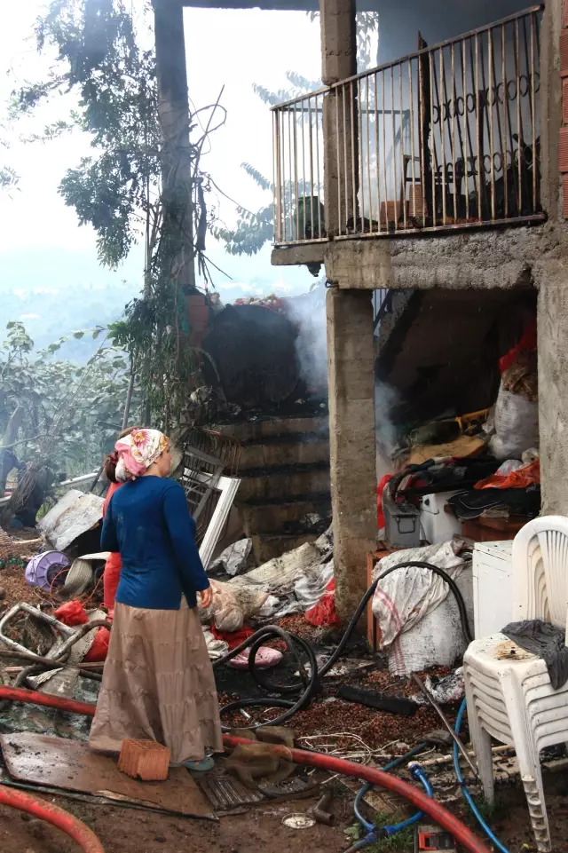 Giresun�da Ev Yangını haberi fotografı, fotografları