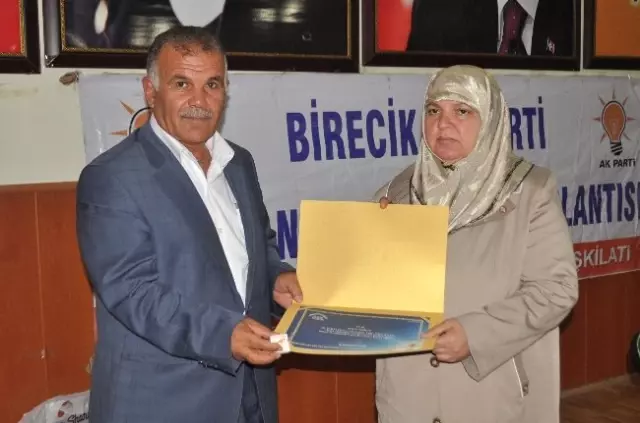 AK Parti Birecik Danışma Meclisi Toplantısı AK Parti Birecik Danışma Meclisi Toplantısı