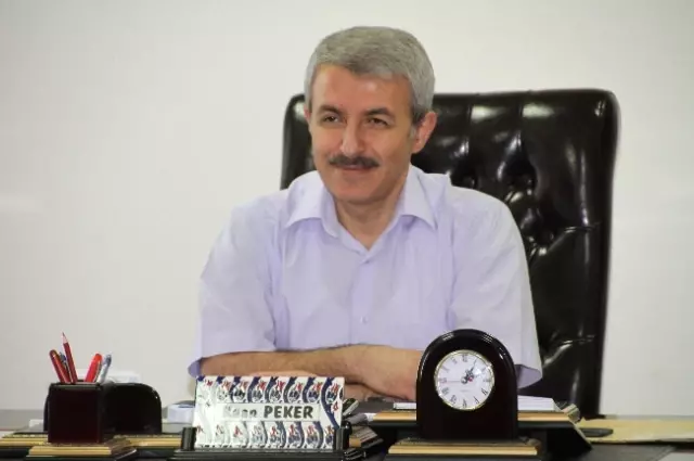 Akhisar Belde Belediye Başkanlarından Kaymakam Peker'e Ziyaret Akhisar Belde Belediye Başkanlarından Kaymakam Peker'e Ziyaret