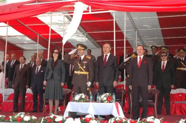 Erzurum'da 30 Ağustos Coşkusu Erzurum'da 30 Ağustos Coşkusu
