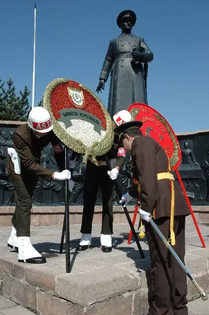 Erzurum'da 30 Ağustos Coşkusu Erzurum'da 30 Ağustos Coşkusu
