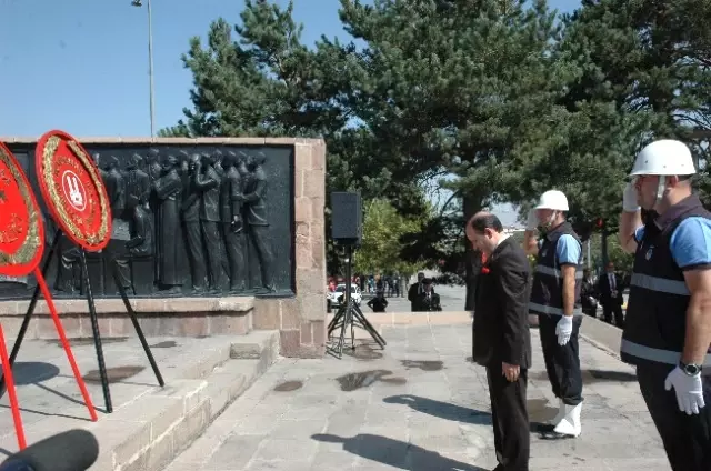 Erzurum'da 30 Ağustos Coşkusu Erzurum'da 30 Ağustos Coşkusu