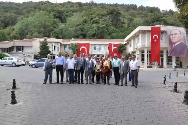Festivalde Yağlı Güreş Heyecanı Festivalde Yağlı Güreş Heyecanı