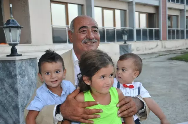 Yılmazer: 'Bir Cahillik Ederek İstifa Ettim' Yılmazer: 'Bir Cahillik Ederek İstifa Ettim'
