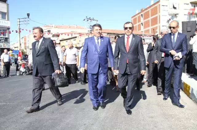 Akhisar'ın 91. Kurtuluş Zaferi Coşkuyla Kutlandı Akhisar'ın 91. Kurtuluş Zaferi Coşkuyla Kutlandı