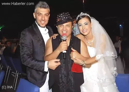 Bulent Ersoy Un Eski Esi Armagan Uzun Evlendi Magazin