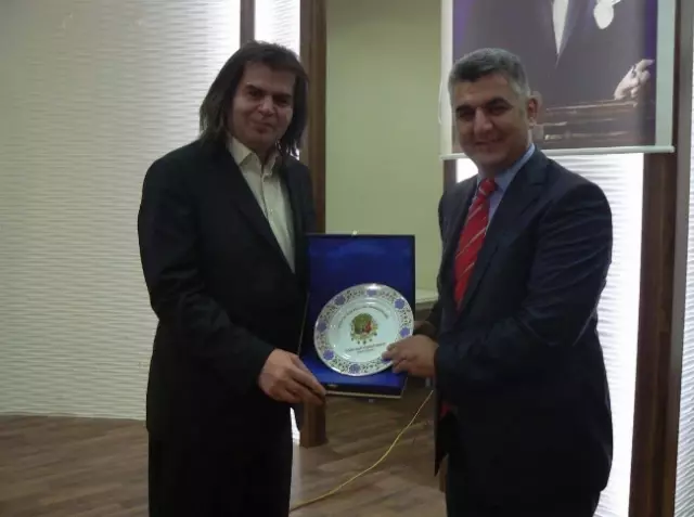 Bozüyük'te Öğretmenlere Eğitim Semineri Bozüyük'te Öğretmenlere Eğitim Semineri