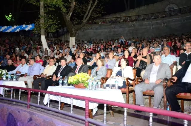 Kemalpaşa'da Kurtuluş Coşkusu