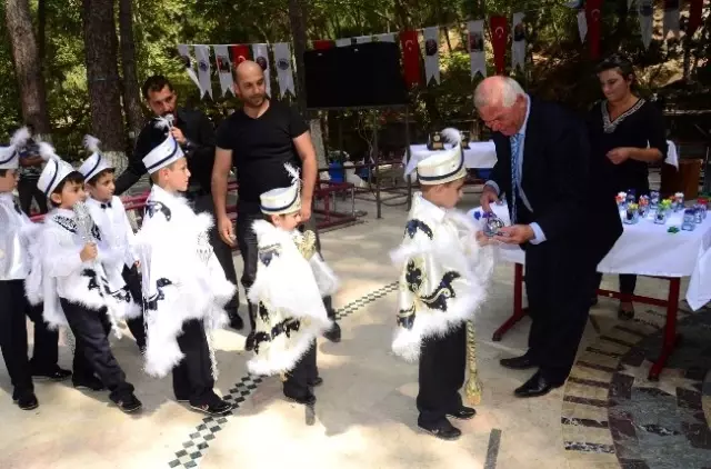 Kemalpaşa'da Sünnet Şöleni