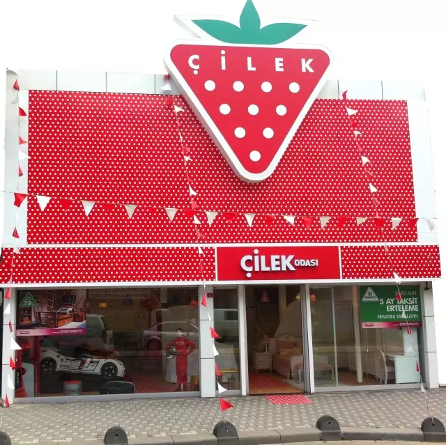 Çilek Mobilya 10 Mağazasıyla Kuzey Irak�ta Haberler Ekonomi