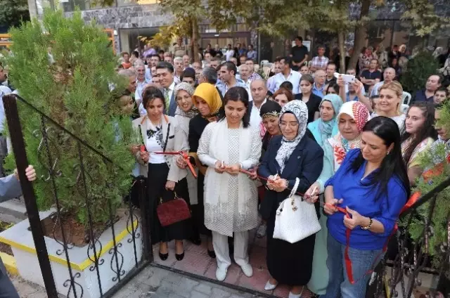 Mardin Valisi ve Belediye Başkanı Taziye Evi ve Kur�an Kursu Açılışına