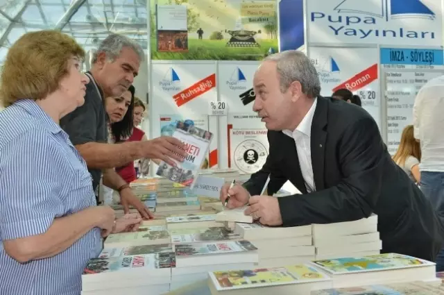Konyaaltı Kitap Fuarı'na Yazar Akını