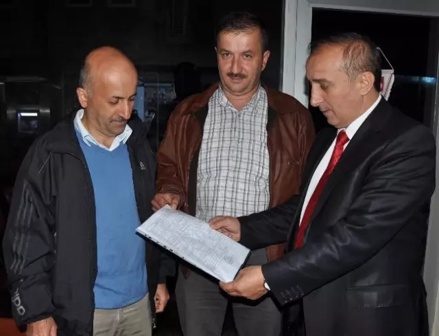 80 Yıllık Davunlu Eski Yayla Camiinin Berat Krizi Çözüldü 80 Yıllık Davunlu Eski Yayla Camiinin Berat Krizi Çözüldü