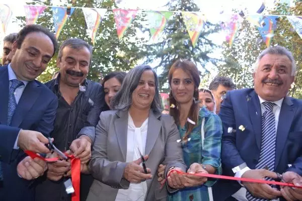 BDP'li Kışanak : Her Şey Tek Paket Değildir BDP'li Kışanak : Her Şey Tek Paket Değildir