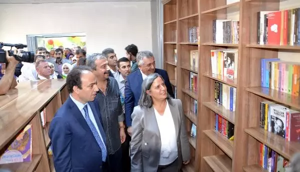 BDP'li Kışanak : Her Şey Tek Paket Değildir BDP'li Kışanak : Her Şey Tek Paket Değildir