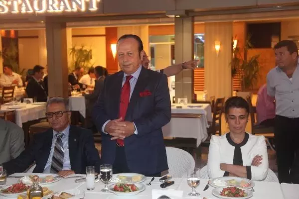 Yılmaz Ulusoy, Bürokratları Yemekte Buluşturdu