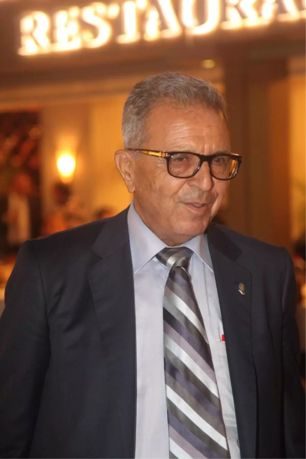 Yılmaz Ulusoy, Bürokratları Yemekte Buluşturdu