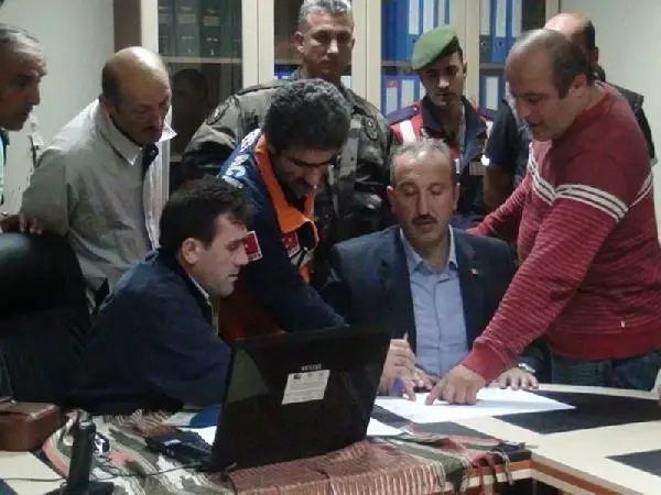 AK Partili Vekilin Kayıp Yakını Baygın Halde Bulundu AK Partili Vekilin Kayıp Yakını Baygın Halde Bulundu