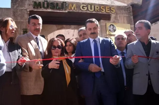 Müslüm Gürses Müzesi Açıldı Müslüm Gürses Müzesi Açıldı