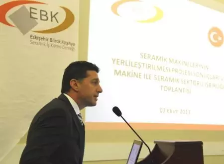 Eskişehir'de 'Yerli Seramik Makinesi Üretimi' Toplantısı Eskişehir'de 'Yerli Seramik Makinesi Üretimi' Toplantısı