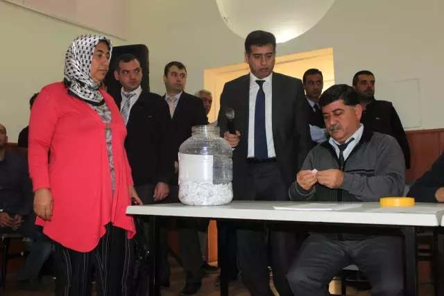 İşkur Çekilişleri Noter Huzurunda Yapıldı İşkur Çekilişleri Noter Huzurunda Yapıldı