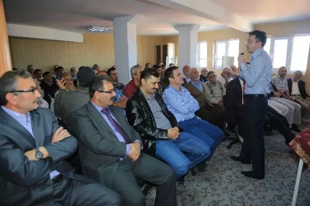 Kahvehane ve Camide 'Aile İçi İletişim' Semineri Kahvehane ve Camide 'Aile İçi İletişim' Semineri