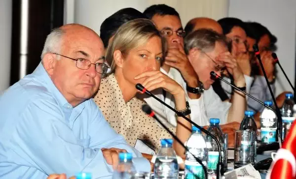 Bağış: Demokratikleşme Paketi AB'de Olumlu Karşılandı