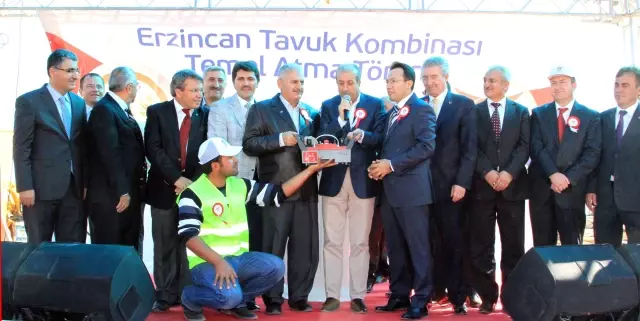 Et ve Süt Kurumu'nun İlk Tavuk Kombine Tesisi Erzincan'a Yapılıyor Et ve Süt Kurumu'nun İlk Tavuk Kombine Tesisi Erzincan'a Yapılıyor