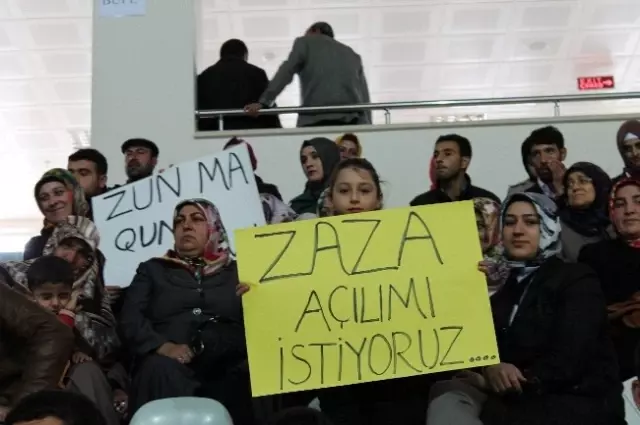 Bingöl'de Zaza Dil Şöleni Yapıldı Bingöl'de Zaza Dil Şöleni Yapıldı