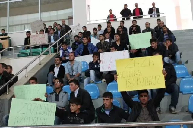 Bingöl'de Zaza Dil Şöleni Yapıldı Bingöl'de Zaza Dil Şöleni Yapıldı