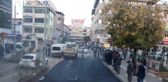 Bingöl İnönü Caddesi'nde Asfalt Dökümü Gerçekleştirildi