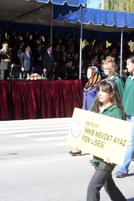 Erzincan'da Cumhuriyet Bayramı Kutlamaları Erzincan'da Cumhuriyet Bayramı Kutlamaları