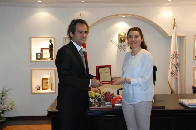 Beü Tıp Fakültesi'nin Büyük Başarısı Beü Tıp Fakültesi'nin Büyük Başarısı