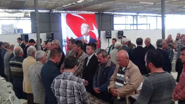 Atatürk'ün Ruhuna Mevlit Okutuldu Atatürk'ün Ruhuna Mevlit Okutuldu