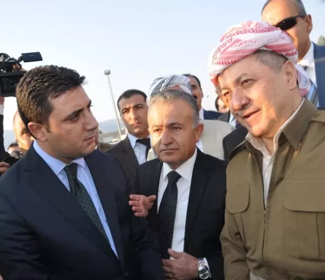 Mesut Barzani ve Şivan Perver Türkiye'ye Giriş Yaptı Mesut Barzani ve Şivan Perver Türkiye'ye Giriş Yaptı