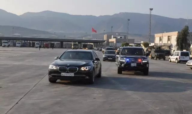 Mesut Barzani ve Şivan Perver Türkiye'ye Giriş Yaptı Mesut Barzani ve Şivan Perver Türkiye'ye Giriş Yaptı