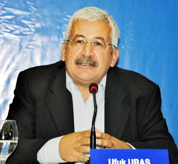 Ufuk Uras: Kenan Evren, Ağırlaştırılmış Müebbet Cezaya Çarptırılacak Ufuk Uras: Kenan Evren, Ağırlaştırılmış Müebbet Cezaya Çarptırılacak