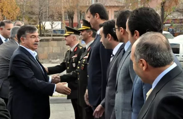 Bakan Yılmaz Bitlis'te Bakan Yılmaz Bitlis'te